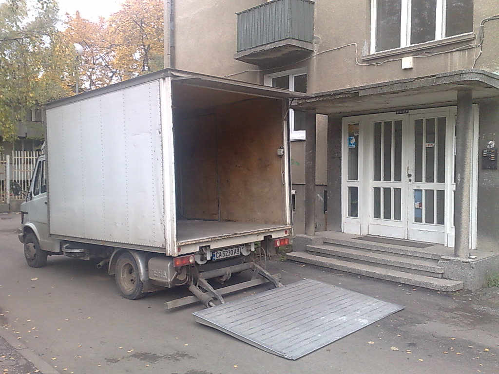 Транспортни услуги в София и страната