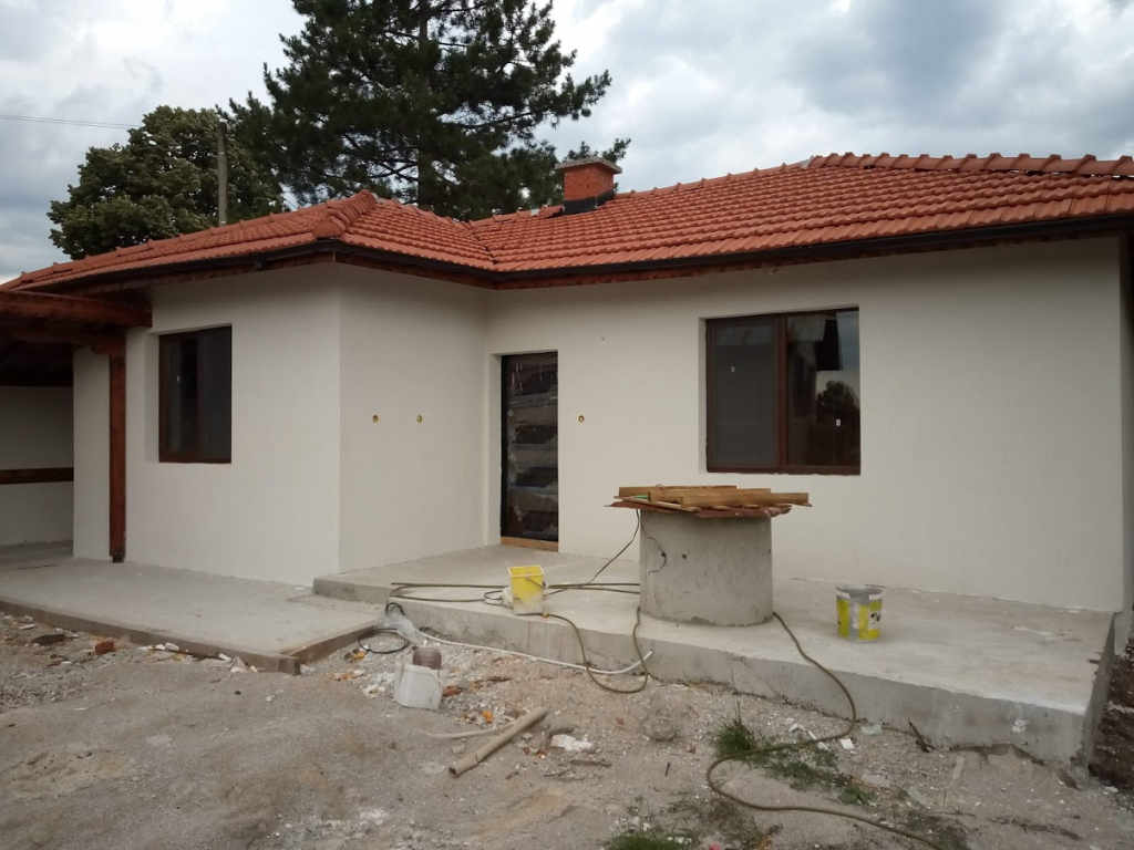 СТРОИТЕЛСТВО НА КЪЩИ- СОФИЯ- БОЖУРИЩЕ БАНКЯ -ГРУБ СТРОЕЖ- ДЪРВЕНИ СГЛОБЯЕМИ КЪЩИ -ДОВЪРШИТЕЛНИ РАБОТИ