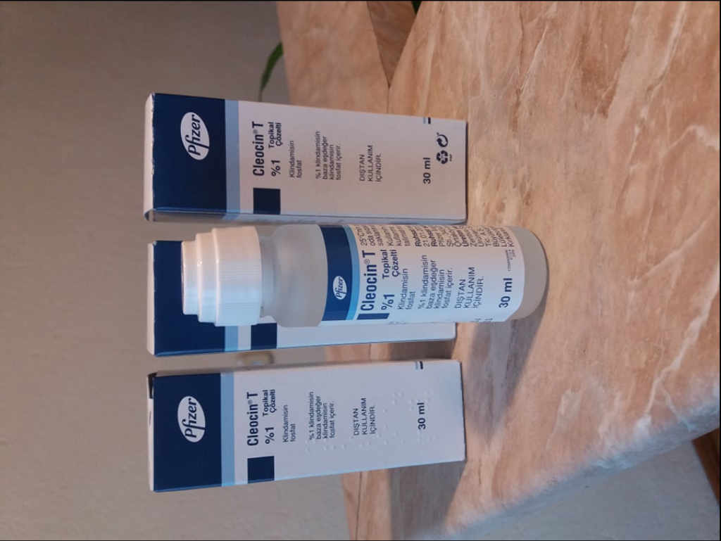 ПРЕДЛАГАМ CLEOCIN T-КЛЕОЦИН Т-ЛОСИОН ПРОТИВ АКНЕ