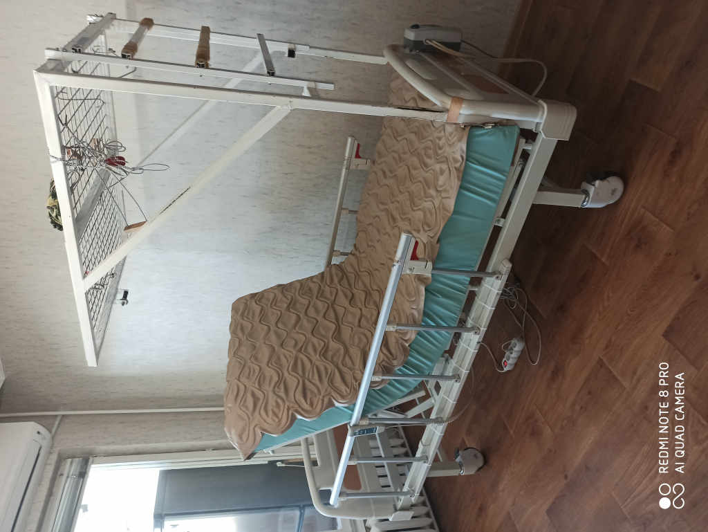 Електрическо домашно болнично легло