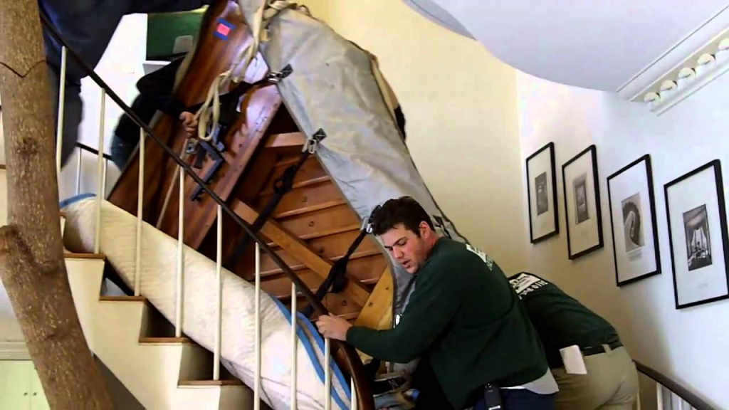 Преместване на пиана и рояли от професионална компания