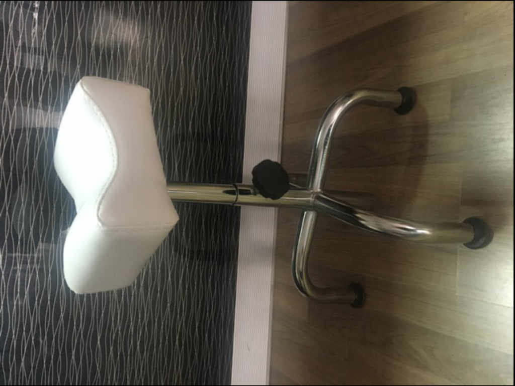 Стойка за педикюр