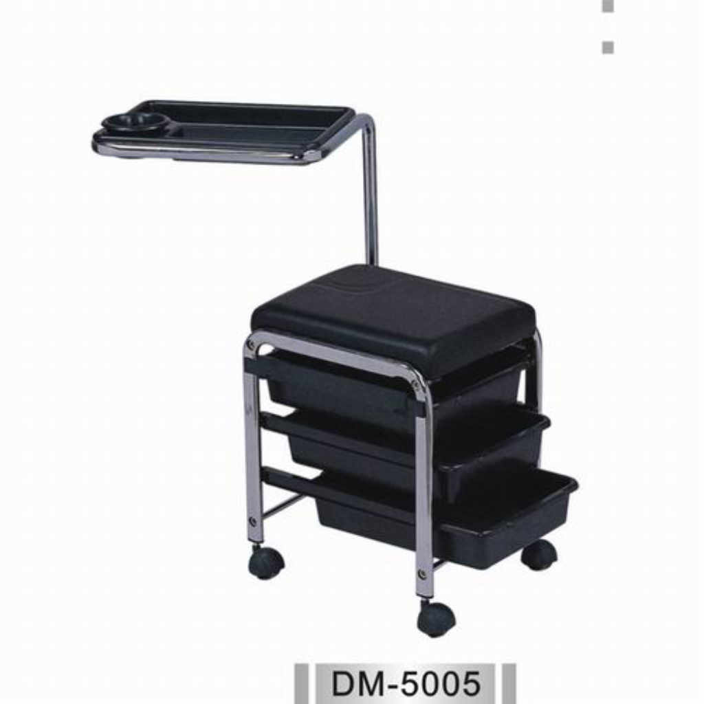 работен стол за маникюрист