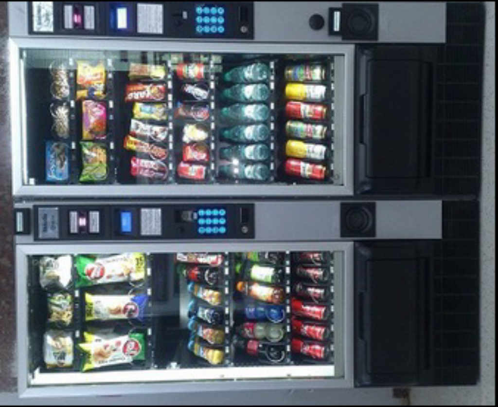 Поставяме, зареждаме и обслужваме бизнес сгради, фирми и производства с ВЕНДИНГ АВТОМАТИ за храни и студени напитки в София и област.